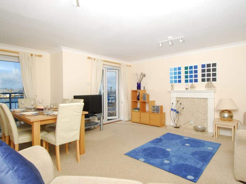 Living room/dining room | 56 Moorings Reach - Moorings Reach, Brixham