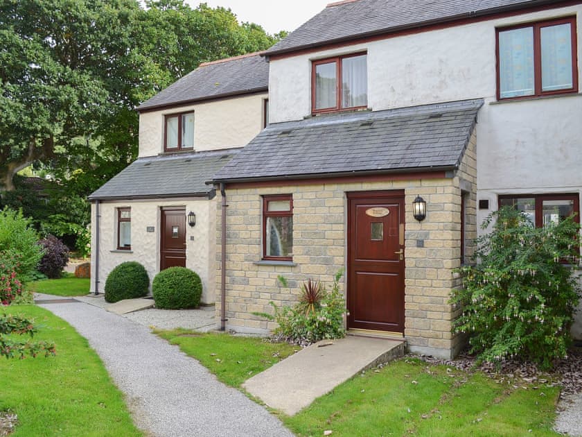 Seashell Cottage In Maen Valley Falmouth Cornwall Book Online