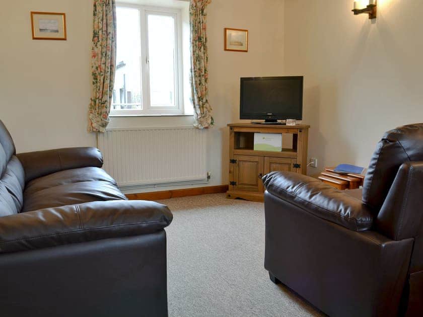 Living room/dining room | Stable Cottage 4 - Moor Farm Stable Cottages, Foxley, near Fakenham