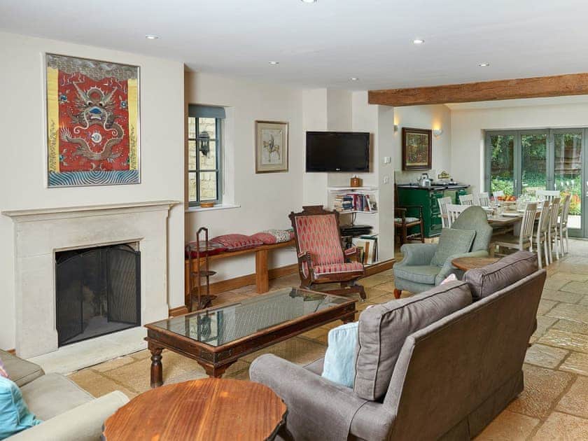 Spacious living room | Ryeworth Cottage - Kingham Cottages, Kingham, near Chipping Norton