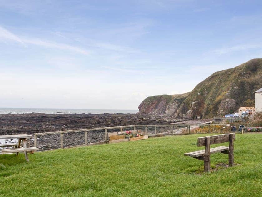 Lovely coastal views just across the road from the property | Seal View, Burnmouth, near Eyemouth