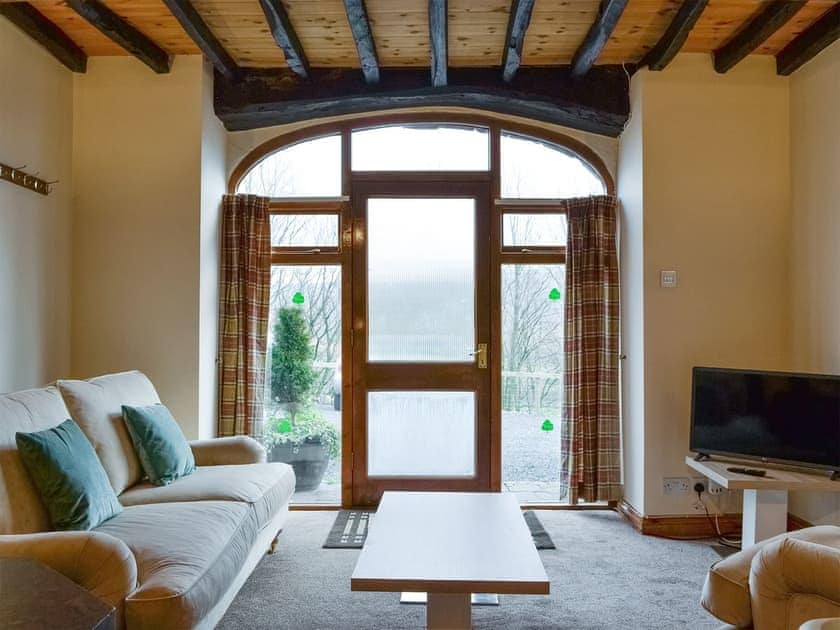 Light and airy living space | Doddick Chase Cottage - Doddick Farm Cottages, Threlkeld, near Keswick