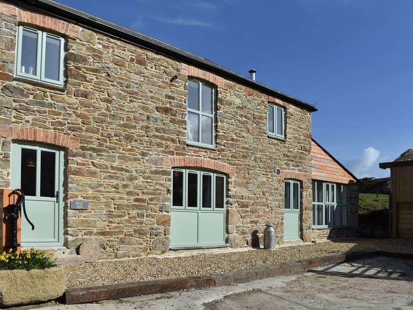 Lovingly restored and thoughtfully converted former barn | Bull Pen - Morwenna Barns, Mount Hawke, near St Agnes