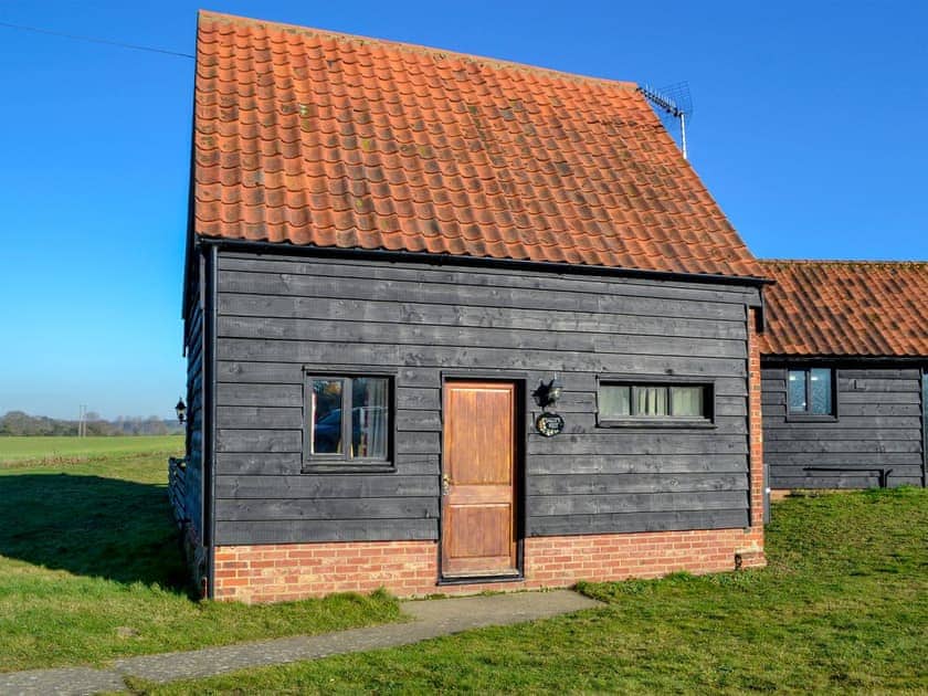 Charming holiday home | Sally&rsquo;s Nest - Vale Farm Cottages, Wenhaston, near Southwold