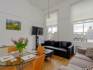 Living room/dining room | Quayside Apartment, Harwich