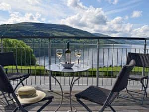 Relaxing balcony with amazing views | The Bothy, Fearnan, near Aberfeldy