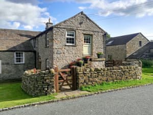 Charming barn conversion | Timbessie Barn, Carperby, near Leyburn