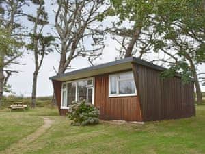 Delightful holiday home | Chalet 6 - Mount Hawke Holiday Bungalows, Mount Hawke, near Redruth
