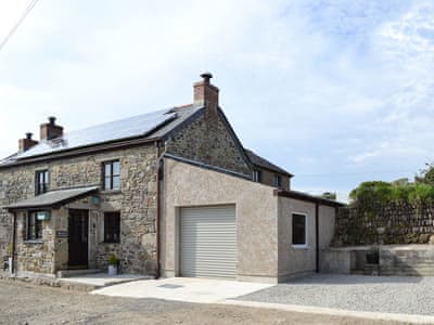Exterior | Bruce’s Cottage, Whitecross, near Marazion
