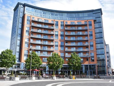 Stunning holiday apartments | Gunwharf Quays Apartments - The One Bedroom ’B’ - Gunwharf Quays Apartments , Gunwharf Quays, near Portsmouth
