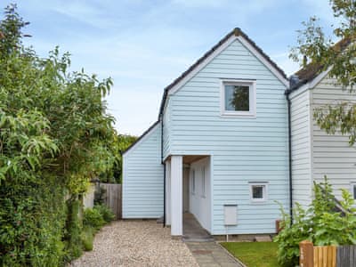 Delightful property | Lo-Tide - The Tides, Elmer, Middleton-on-Sea