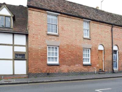 Exterior | Lovely Old Cottage, Stratford-Upon-Avon
