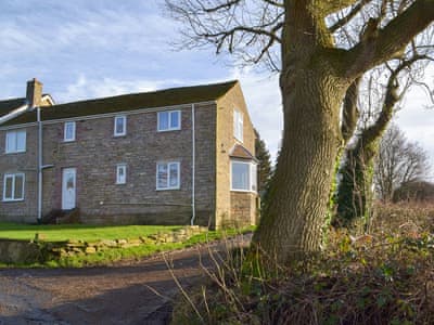 Lovely semi-detached holiday home in a picturesque rural area | Boundary Cottage, Old Whittington, near Chesterfield