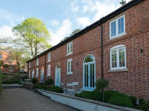 Exterior | No. 2 Meynell Mews - Meynell Mews, Breedon on the Hill