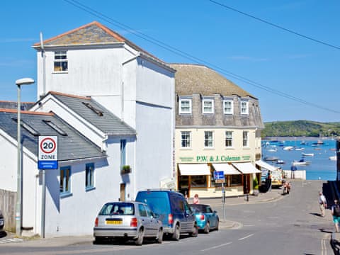 Wonderful accommodation in a great location | 3 Harbour View, Salcombe
