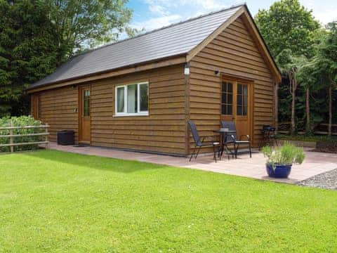 Fantastic cosy property | Walkers Lodge, Dormington, near Hereford