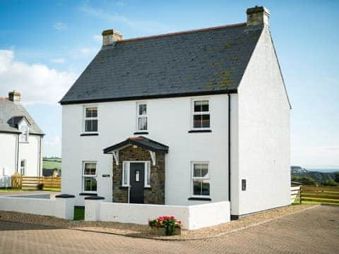 Exterior | Headlands House - Celtic Haven Resort, Lydstep, near Tenby