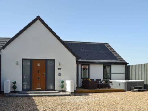 Exterior | Daisy Cottage - Hoxne Cottages, Strensall, near York