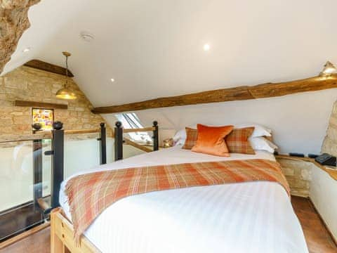 Double bedroom | The Flintstones, Chipping Campden