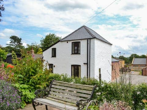 Exterior | End Cottage, Tibthorpe, near Driffield 