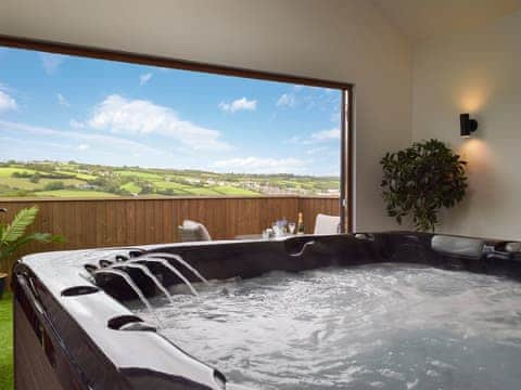 Hot tub | Y Beudy Bach, Pontyberem, near Kidwelly