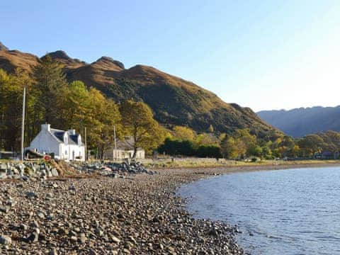 Stunning shoreline holiday home | Shore Cottage, Arnisdale, near Glenelg