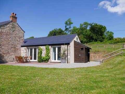 Wonderful single-storey, semi-detached property | Park Hill Barn, Woolaston, near Chepstow