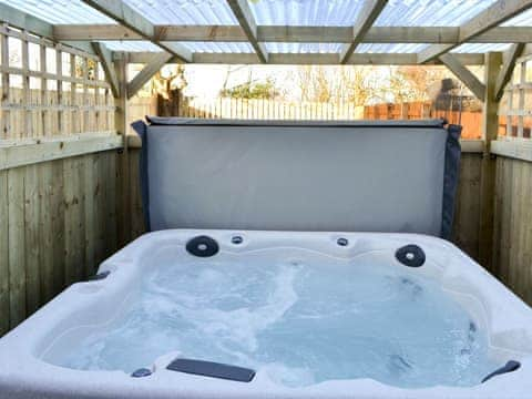 Private hot tub | Seashells by the Sea - Seashore Hideaway and Seashells by the Sea, Newbiggin-by-the-Sea