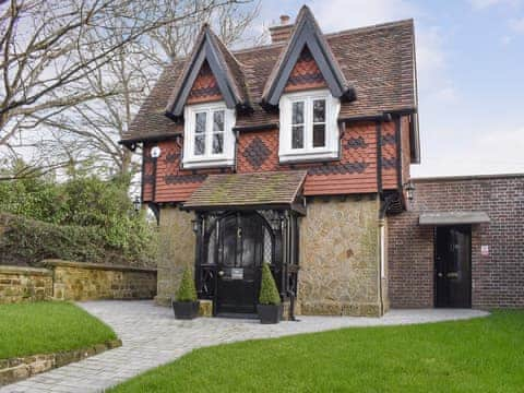 Charming holiday home | Salomons Country Cottage, Tunbridge Wells