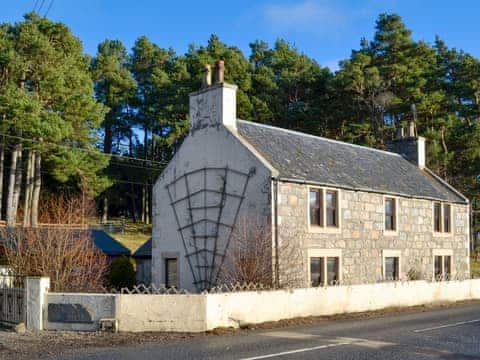 Wonderful 18th century, stone-built, detached property | The Glebe, Duthil, near Aviemore