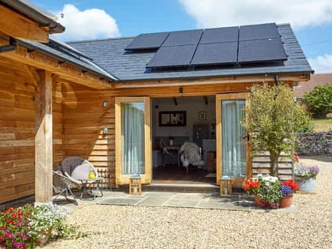 Beautifully styled barn conversion | The Barn, Brighstone