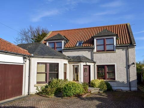 Fabulous detached holiday home | Beech Walk, Crail