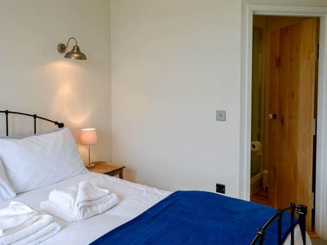 Relaxing bedroom with kingsize bed | Little Barn - Tynely Farm, Tynely, near Embleton