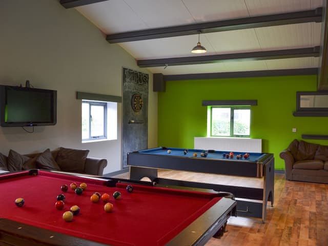 Well-appointed shared games room | Struncheon Hill Farm, Brandesburton, near Bridlington