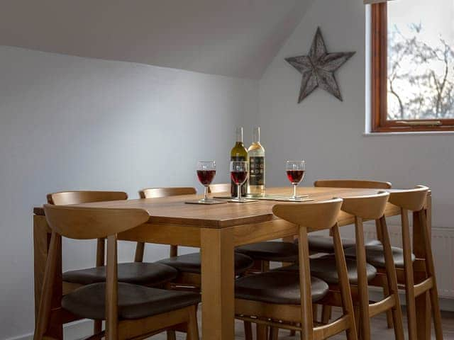 Elegant dining area | Heron - Daisy Broad Lodges, Wroxham