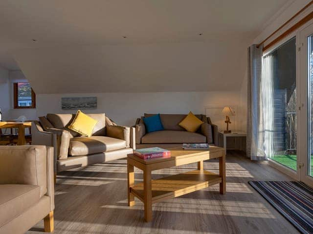 Spacious living area | Mallard - Daisy Broad Lodges, Wroxham