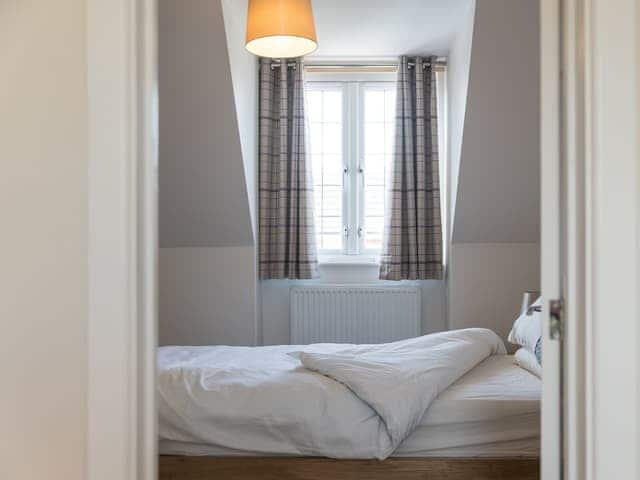 Single bedroom | Beach Lodge, Winthorpe