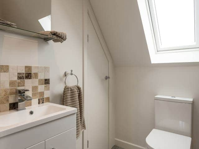 Shower room | Beach Lodge, Winthorpe