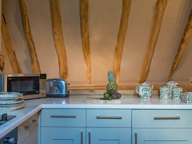 Kitchen | Woolhouse Barn, Hunton