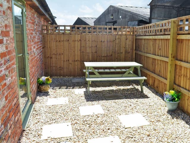 Relaxing sitting-out-area | Dairy Cottage - Harris Croft Farm - The Swallows, Binknoll, near Royal Wootton Bassett