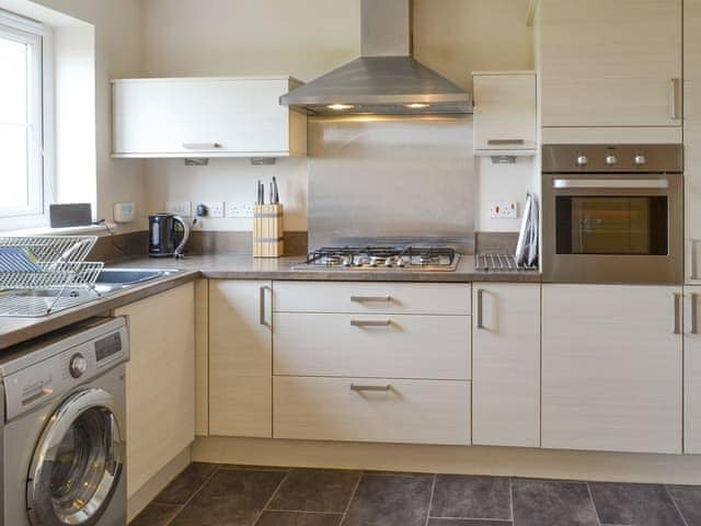 Fully appointed kitchen | Taikoo, Beadnell