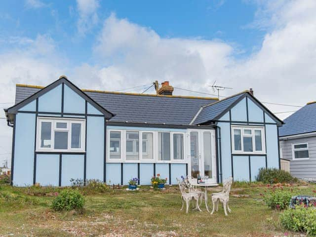 Exterior | Helvetia, Dungeness