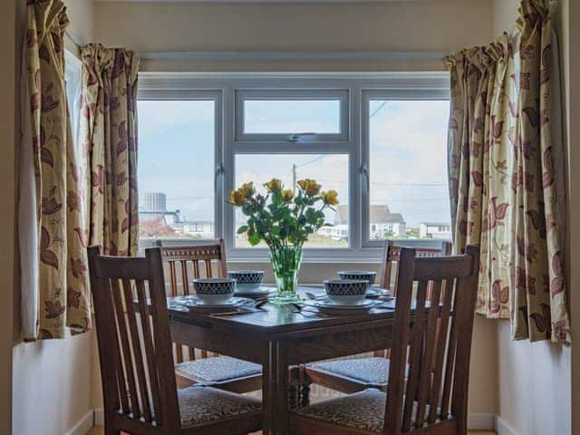 Dining Area | Helvetia, Dungeness