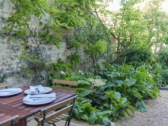 Outdoor area | Arthur House, Cliftonville