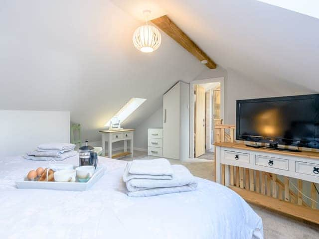 Double bedroom | Alder Lodge, Yaxham, near Dereham