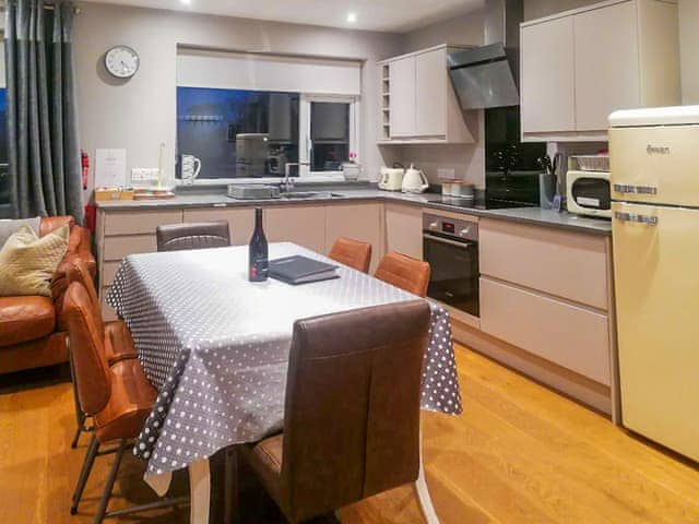 Ultra-modern fitted kitchen/dining area | Angle Tarn Cottage, Ambleside