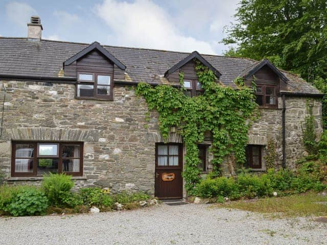 Converted 300 year old barn | Tarragon - Sherrill Farm Holiday Cottages, Dunterton, near Tavistock