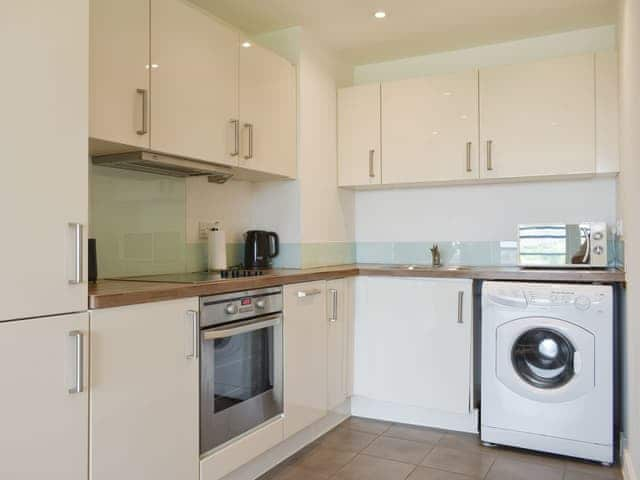 Fully appointed fitted kitchen | Gunwharf Quays Apartments - The One Bedroom &rsquo;A&rsquo; - Gunwharf Quays Apartments , Gunwharf Quays, near Portsmouth