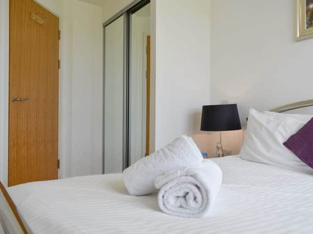 Peaceful double bedroom | Gunwharf Quays Apartments - The One Bedroom &rsquo;A&rsquo; - Gunwharf Quays Apartments , Gunwharf Quays, near Portsmouth