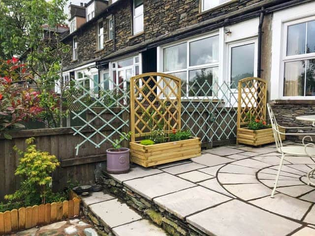 Outdoor area | Running Hare, Windermere